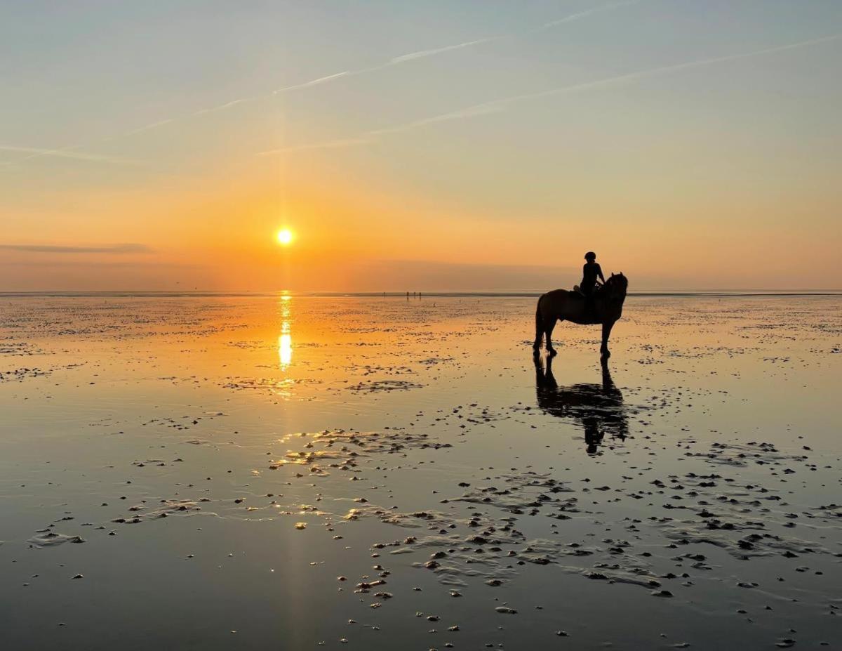 Ferienhaus Am Angerplatz Cuxhaven Bagian luar foto